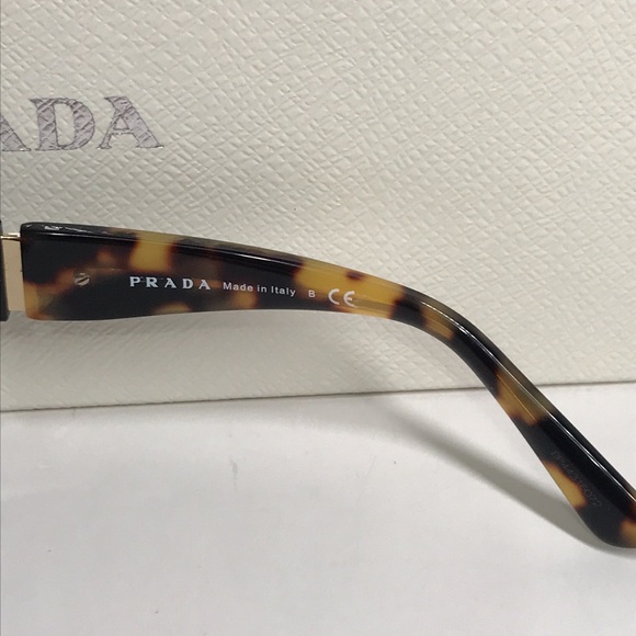 New Authentic Prada Black Square Sunglasses SPR 21x 1AB-0A7 - Picture 9 of 14